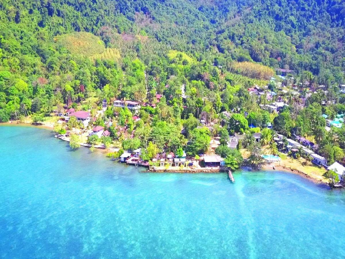 Отель ฺbay Yard Hut Ко Чанг Экстерьер фото