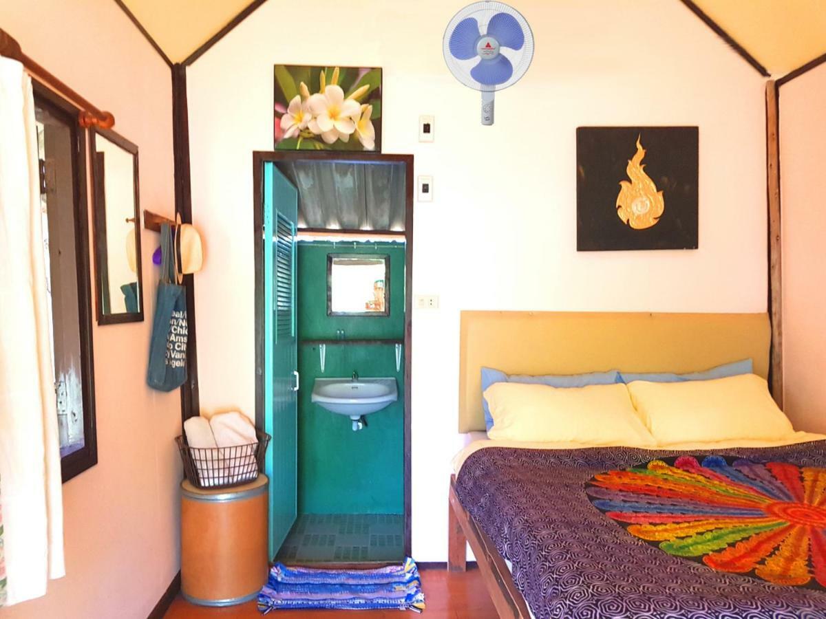 Отель ฺbay Yard Hut Ко Чанг Экстерьер фото